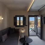 Hidden Hills فندق *