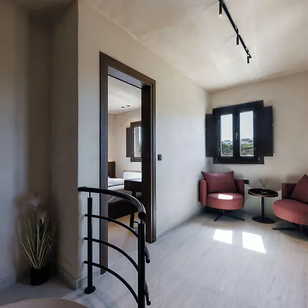 Hidden Hills * Messaria (Santorini)