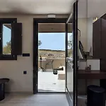 Hotel Hidden Hills
