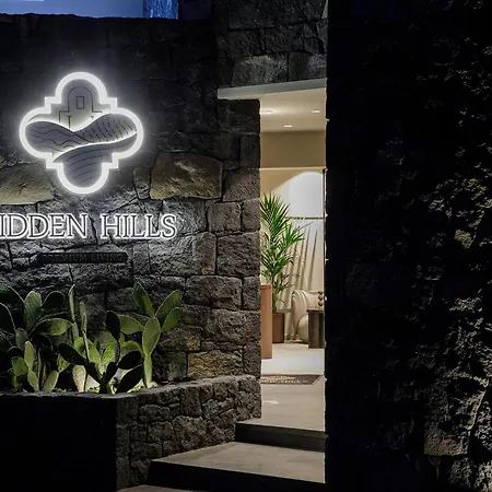 Hidden Hills Отель *