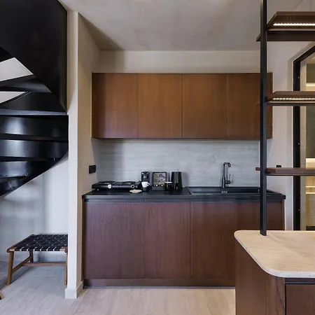 Hotel Hidden Hills