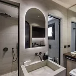 Hidden Hills Hotel